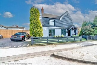 Plus de détails pour 16 Stafford Rd, Walsall - Commerce de détail à vendre