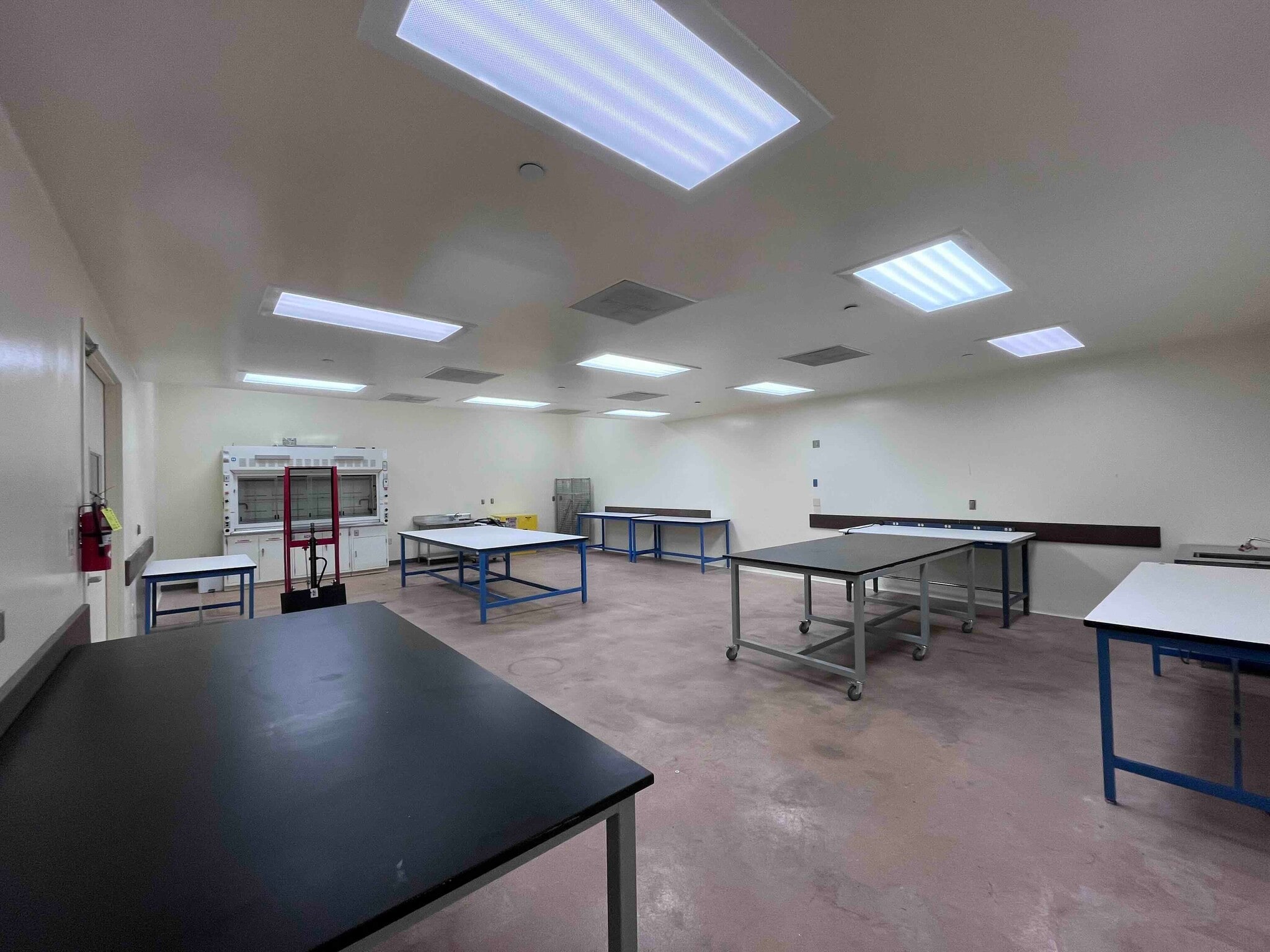 319 N Bernardo Ave, Mountain View, CA for lease Interior Photo- Image 1 of 4