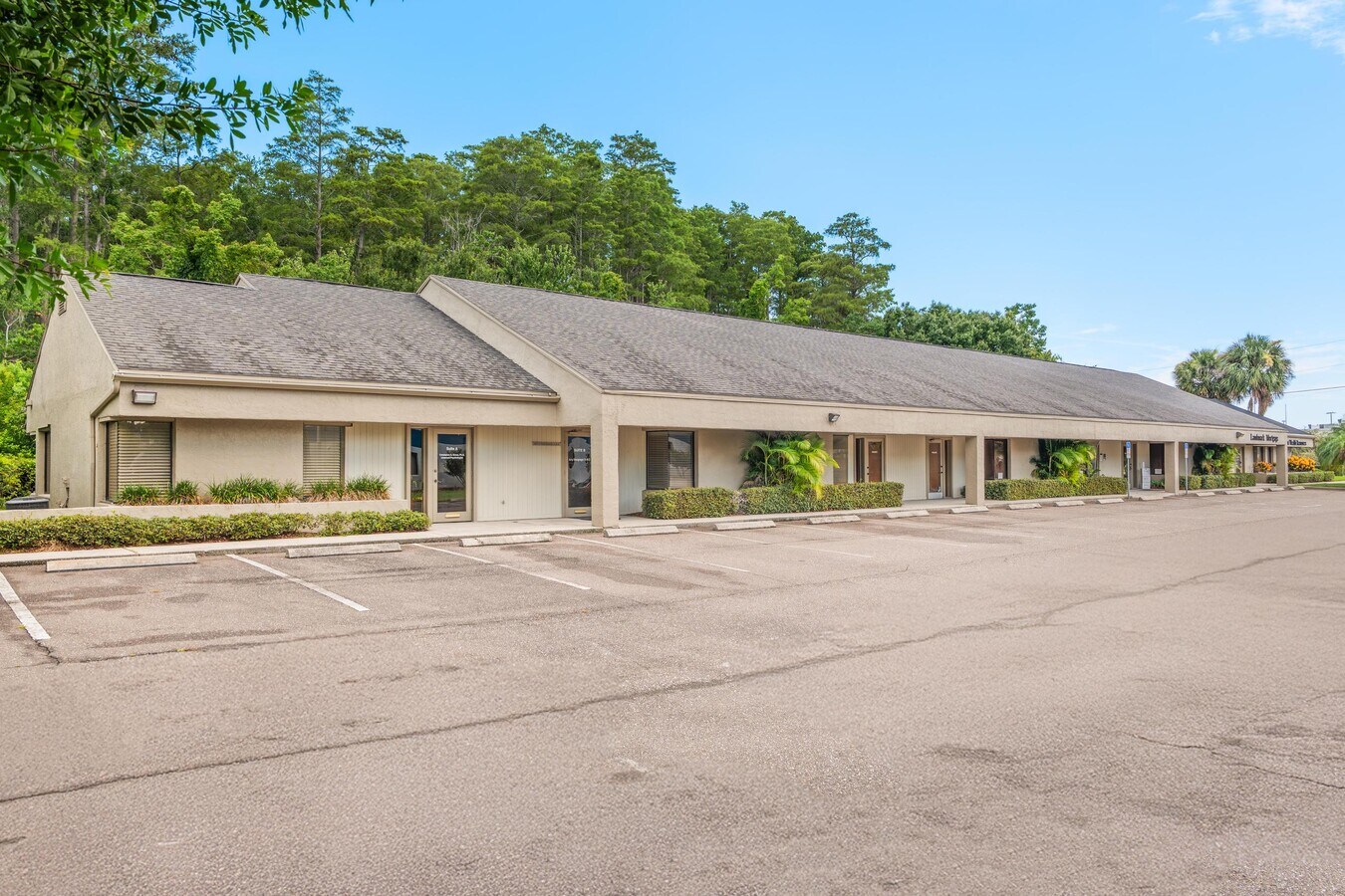 2424 Enterprise Rd, Clearwater, FL 33763 - Unité A - - Photo intérieure - Image 2 of 17