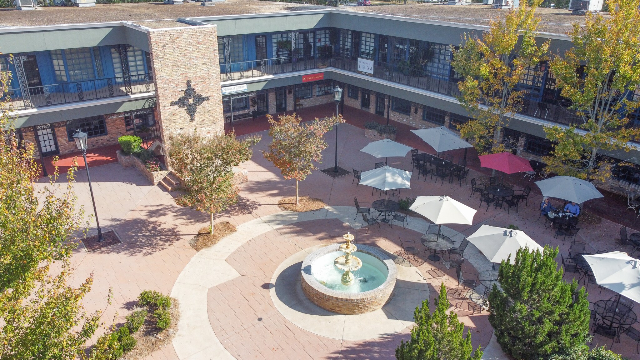 111 S Magnolia Dr, Tallahassee, FL à louer Photo du bâtiment- Image 1 de 6