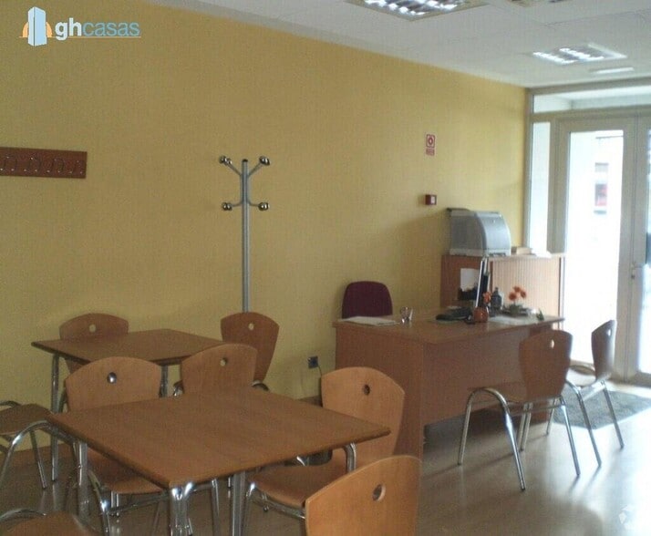 Calle Portiña del Salvador, 36, Talavera de la Reina, Toledo for sale - Building Photo - Image 2 of 2