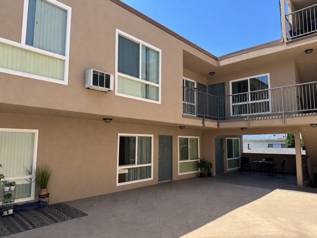 528 E Verdugo Ave, Burbank, CA for sale - Building Photo - Image 3 of 6