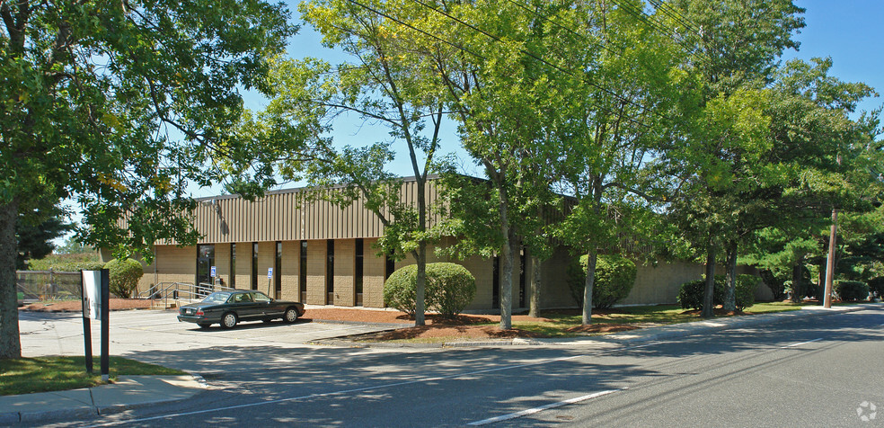 74 Commerce Way, Woburn, MA à louer - Photo principale - Image 1 de 3