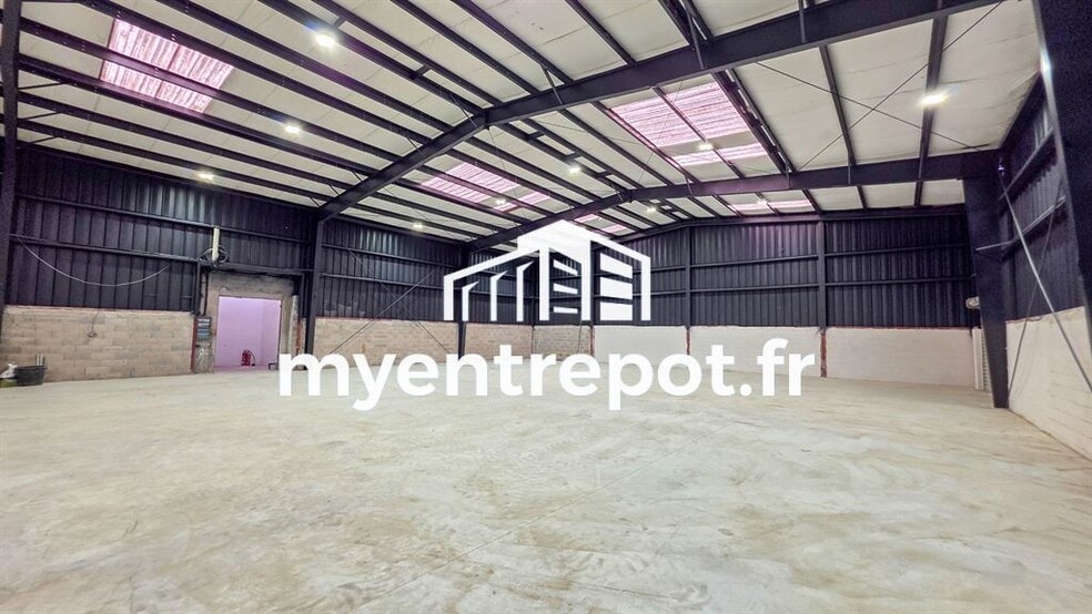142 Avenue Des Paluds, Aubagne à louer - Photo intérieure - Image 1 de 9