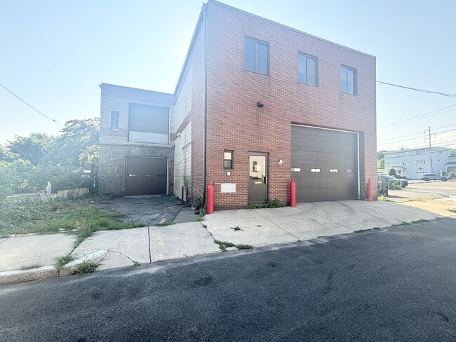 More details for 11 Marlboro St, Malden, MA - Flex, Industrial for Lease