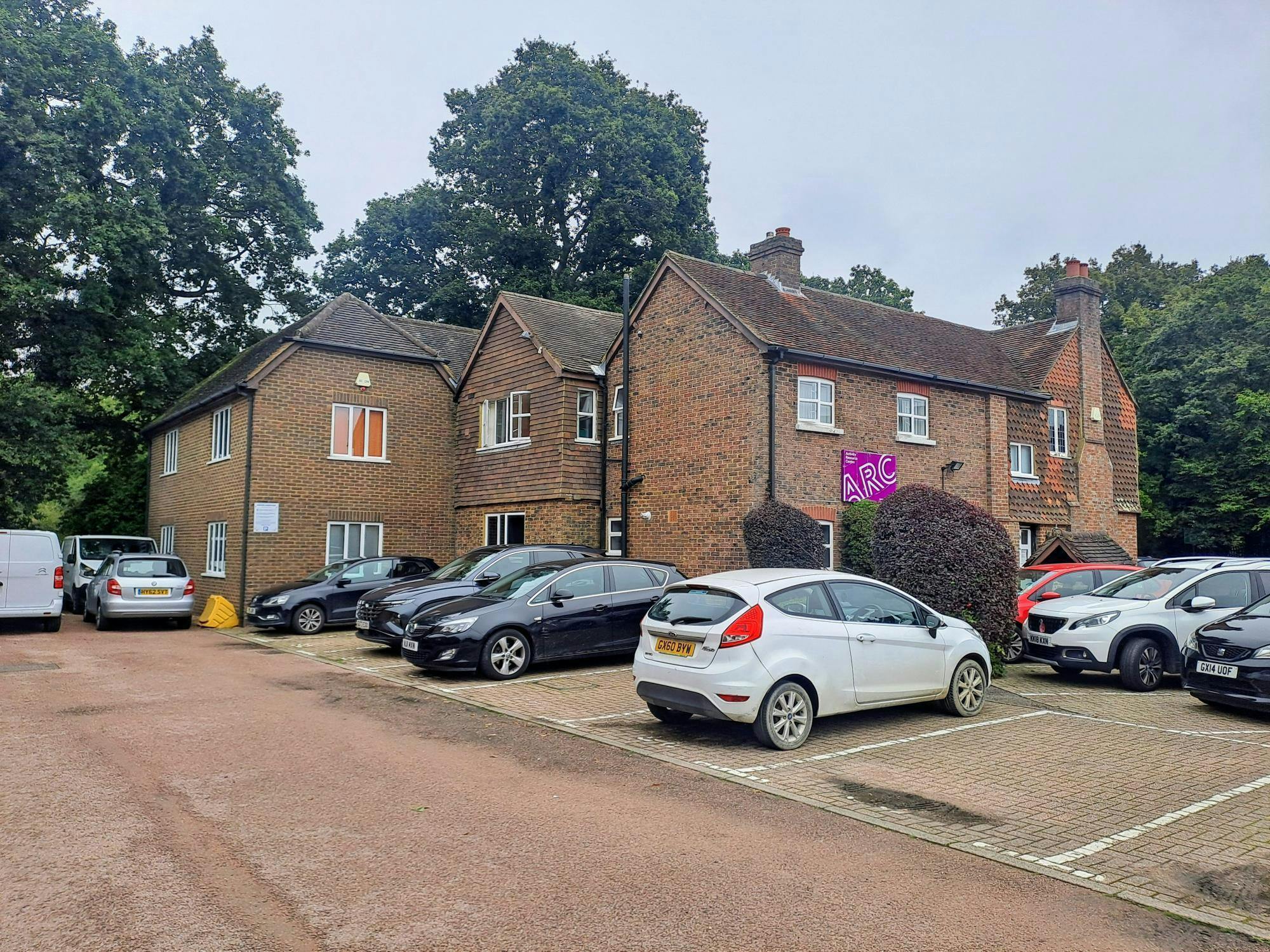 9 County Oak Way, Crawley for sale Building Photo- Image 1 of 1