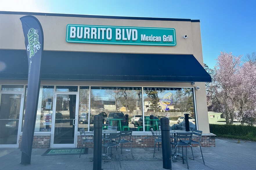 1710 Route 112, Coram, NY for lease - Primary Photo - Image 2 of 2