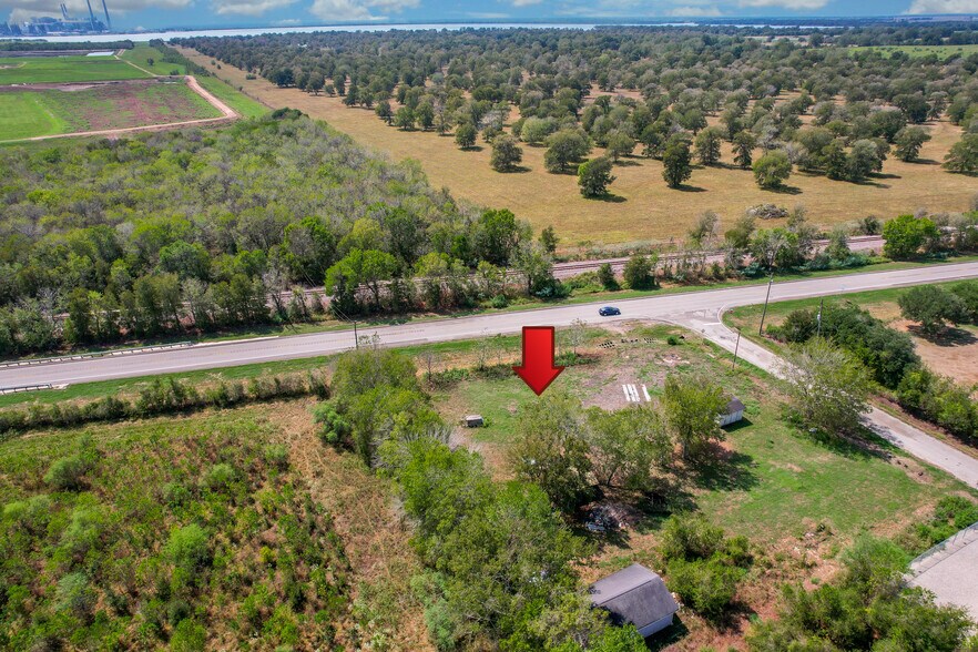 11601 FM 2759 Rd, Richmond, TX à vendre - Photo du bâtiment - Image 2 de 18