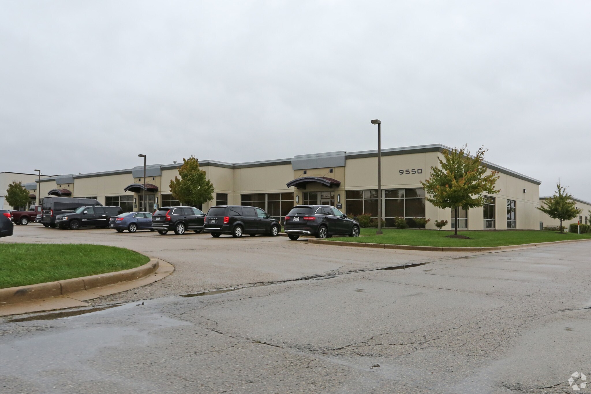 9550 58th Pl, Kenosha, WI for lease Building Photo- Image 1 of 5
