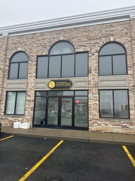 175 Walnut St, Lockport, NY à louer - Photo du bâtiment - Image 2 de 25