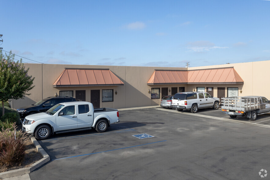 13020 Tom White Way, Norwalk, CA for lease - Building Photo - Image 2 of 17