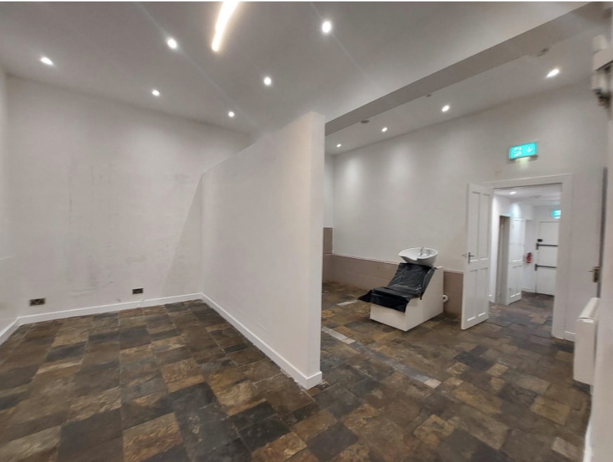 84 Walter Scott Av, Edinburgh, EDH EH16 5RL - Unit 84 - - Interior Photo - Image 2 of 3