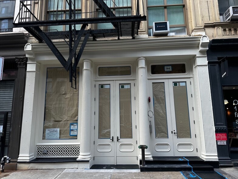 94 Reade St, New York, NY for lease - Building Photo - Image 1 of 2