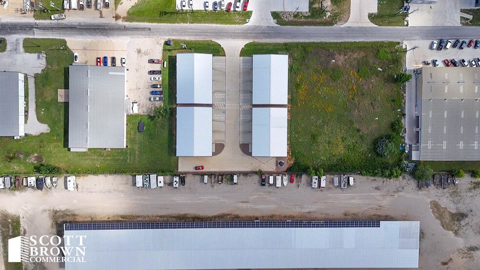 14566 Industrial Park, Aubrey, TX à louer - Photo du bâtiment - Image 3 de 14