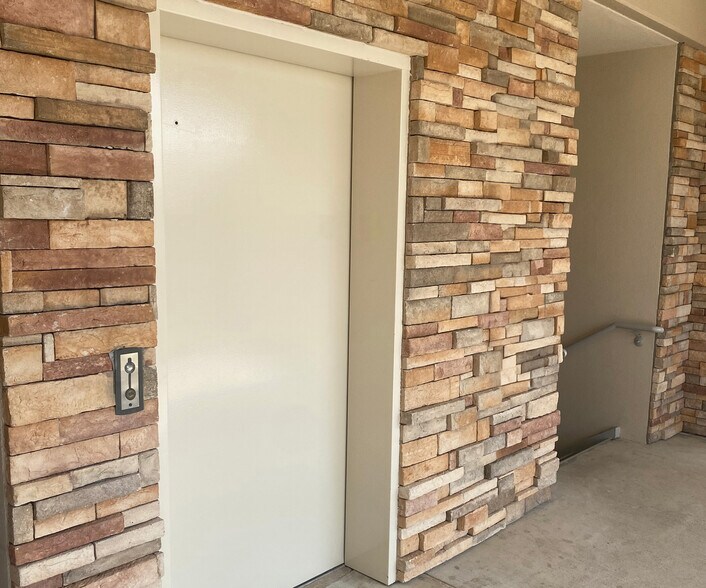 12340 Jones Rd, Houston, TX à louer - Photo intérieure - Image 2 de 5