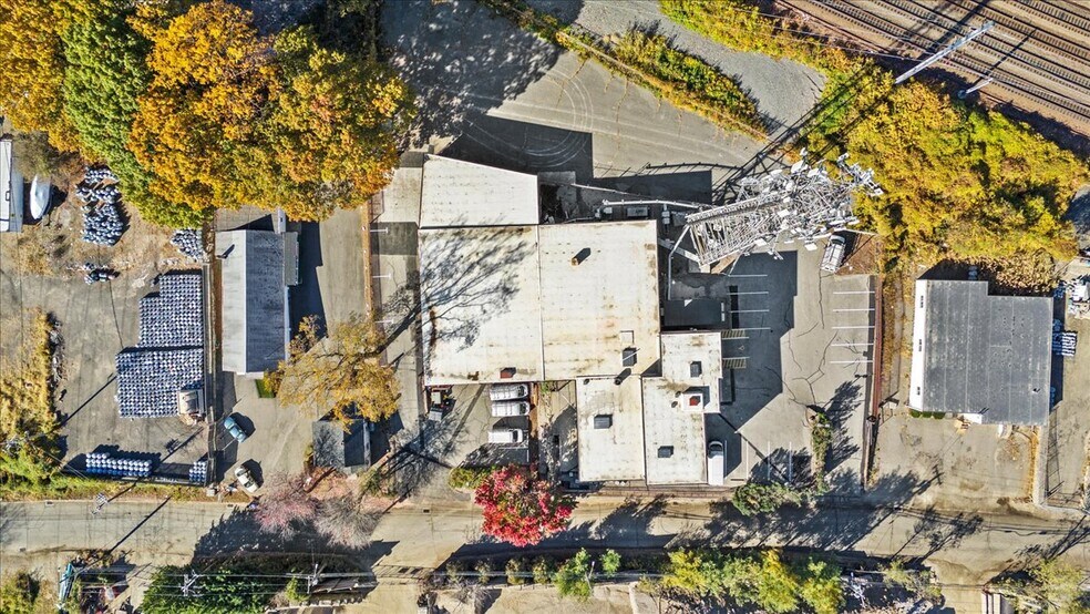 50 Rockland Rd, Norwalk, CT à louer - Photo du bâtiment - Image 3 de 13