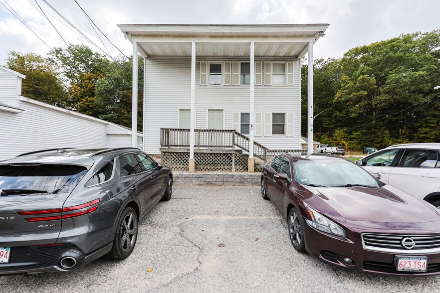 31-37 Leicester St, North Oxford, MA for lease - Primary Photo - Image 1 of 22