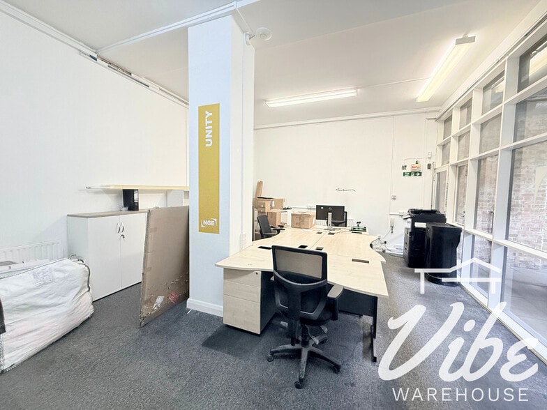 Shacklewell Ln, London for lease - Building Photo - Image 2 of 15