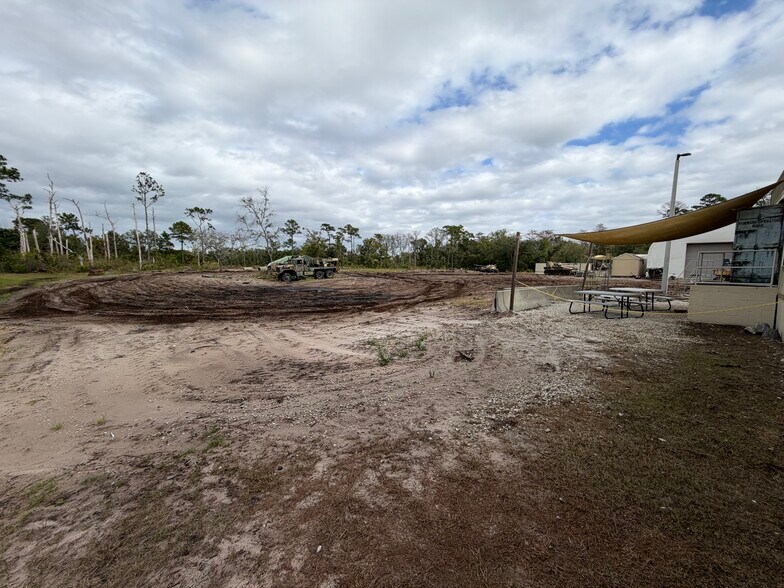 1920 Tilden Ave, Orlando, FL à louer - Photo du bâtiment - Image 3 de 9