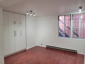 5020-5024 Ch de la Côte-des-Neiges, Montréal, QC for lease Interior Photo- Image 1 of 5