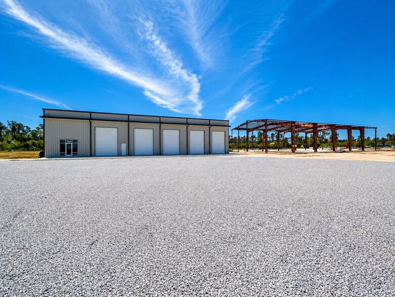 7132 Highway 77, Southport, FL à vendre - Photo du bâtiment - Image 2 de 10