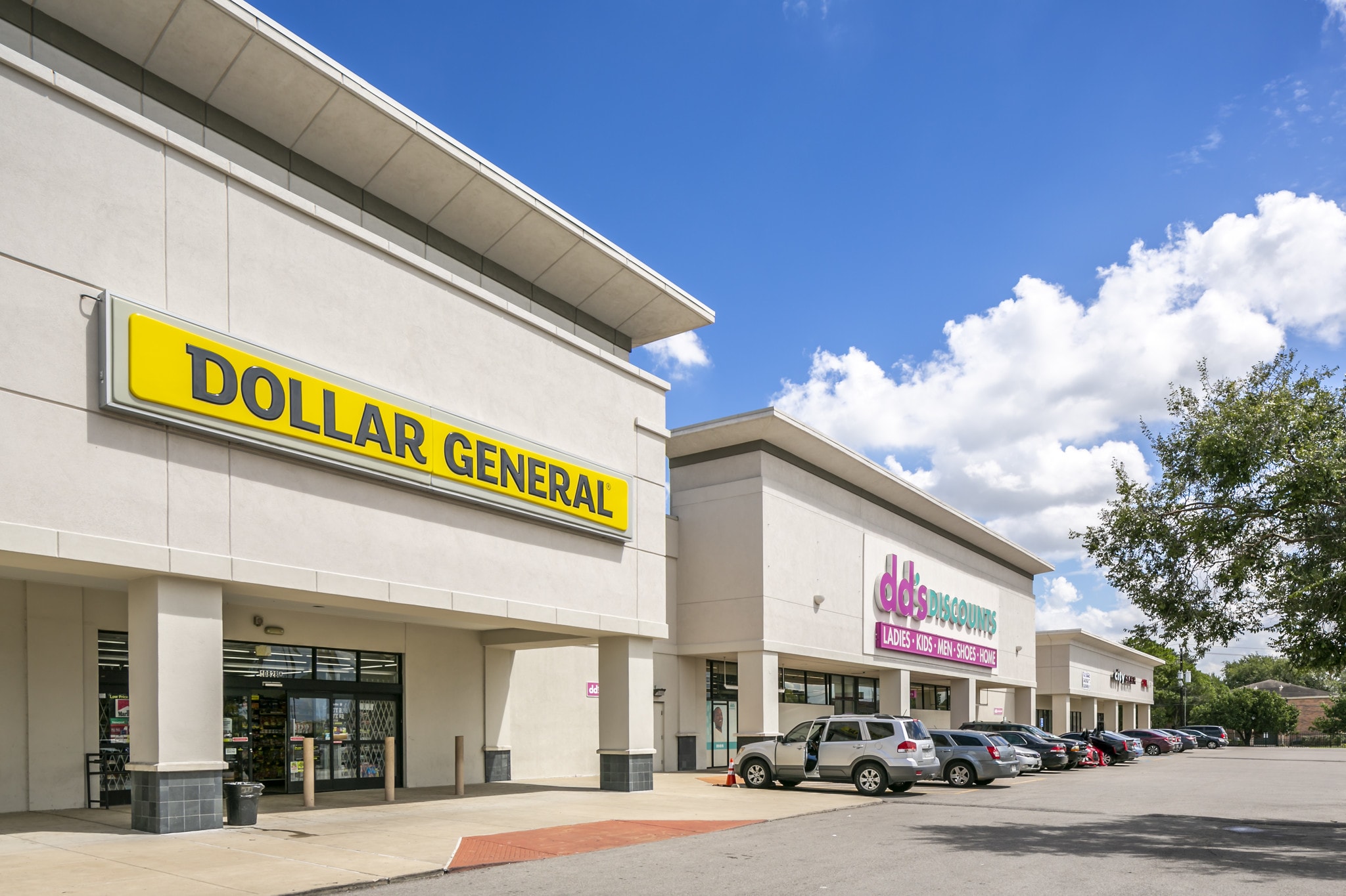 10828-10862 Beechnut St, Houston, TX for lease Building Photo- Image 1 of 5