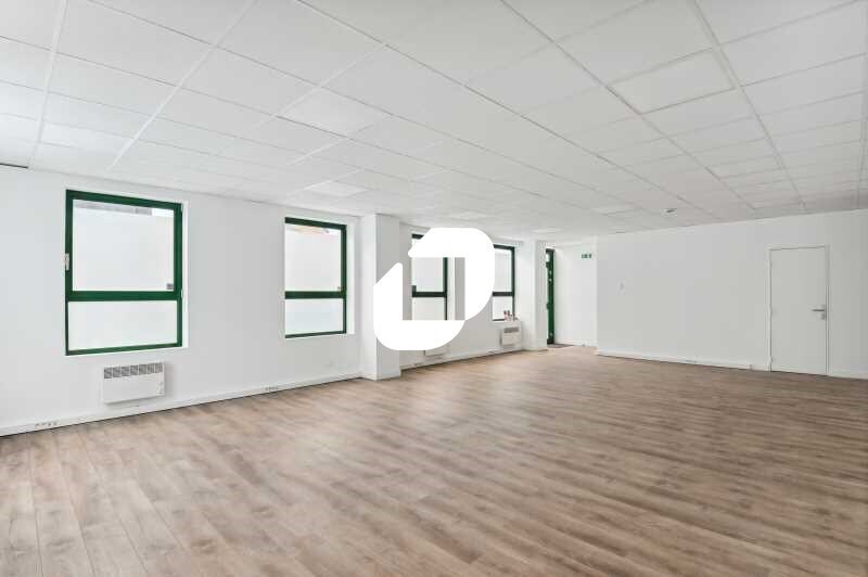1-3 Rue De Ris, Viry-Châtillon for lease - Interior Photo - Image 2 of 11