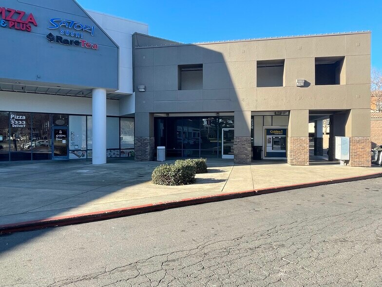 2550 W El Camino Ave, Sacramento, CA à louer - Photo du bâtiment - Image 2 de 10