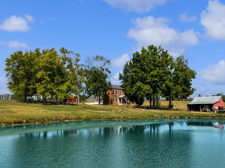 399 Brinker Trl, Washington, MO for sale - Building Photo - Image 2 of 19