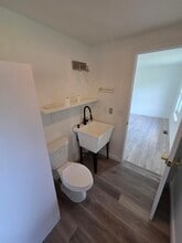 77 Orangewick Dr N, Lewis Center, OH for lease Interior Photo- Image 2 of 9