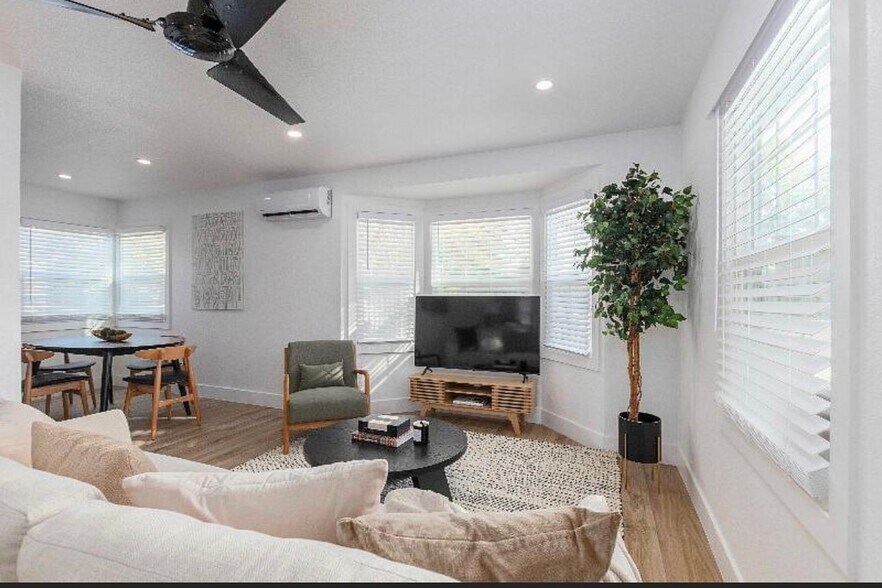 2919 N California St, Stockton, CA à vendre - Photo du bâtiment - Image 3 de 11