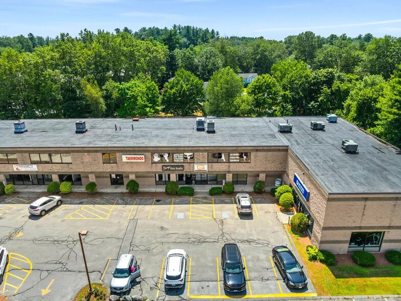 885 Main St, Tewksbury, MA for lease - Building Photo - Image 2 of 4