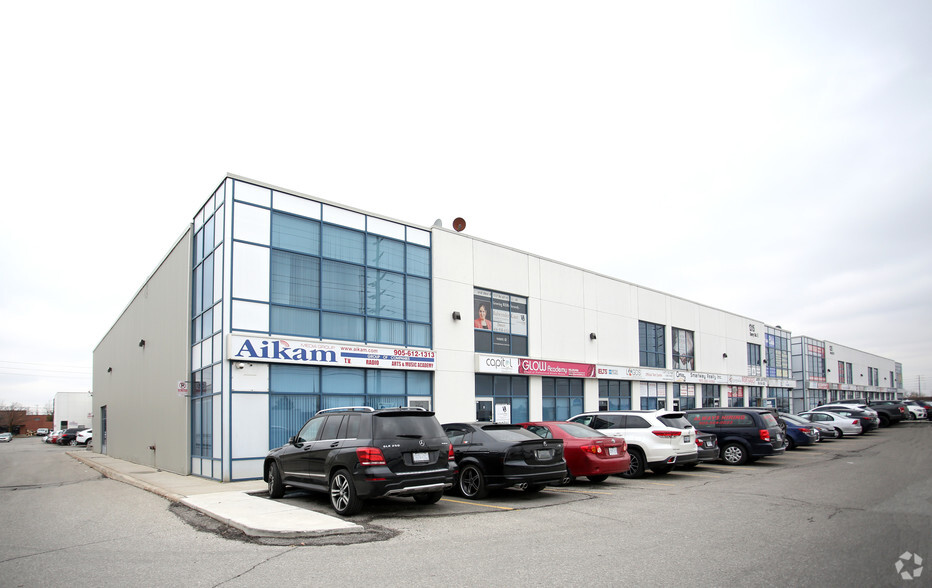 1315 Derry Rd, Mississauga, ON for lease - Primary Photo - Image 1 of 4