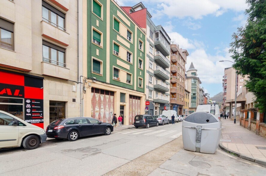 Martinez, 44, Mieres, Asturias for sale - Building Photo - Image 3 of 58
