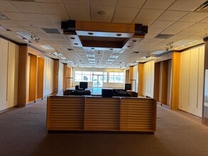 2001 MacArthur Blvd, Whitehall, PA for lease Interior Photo- Image 1 of 7