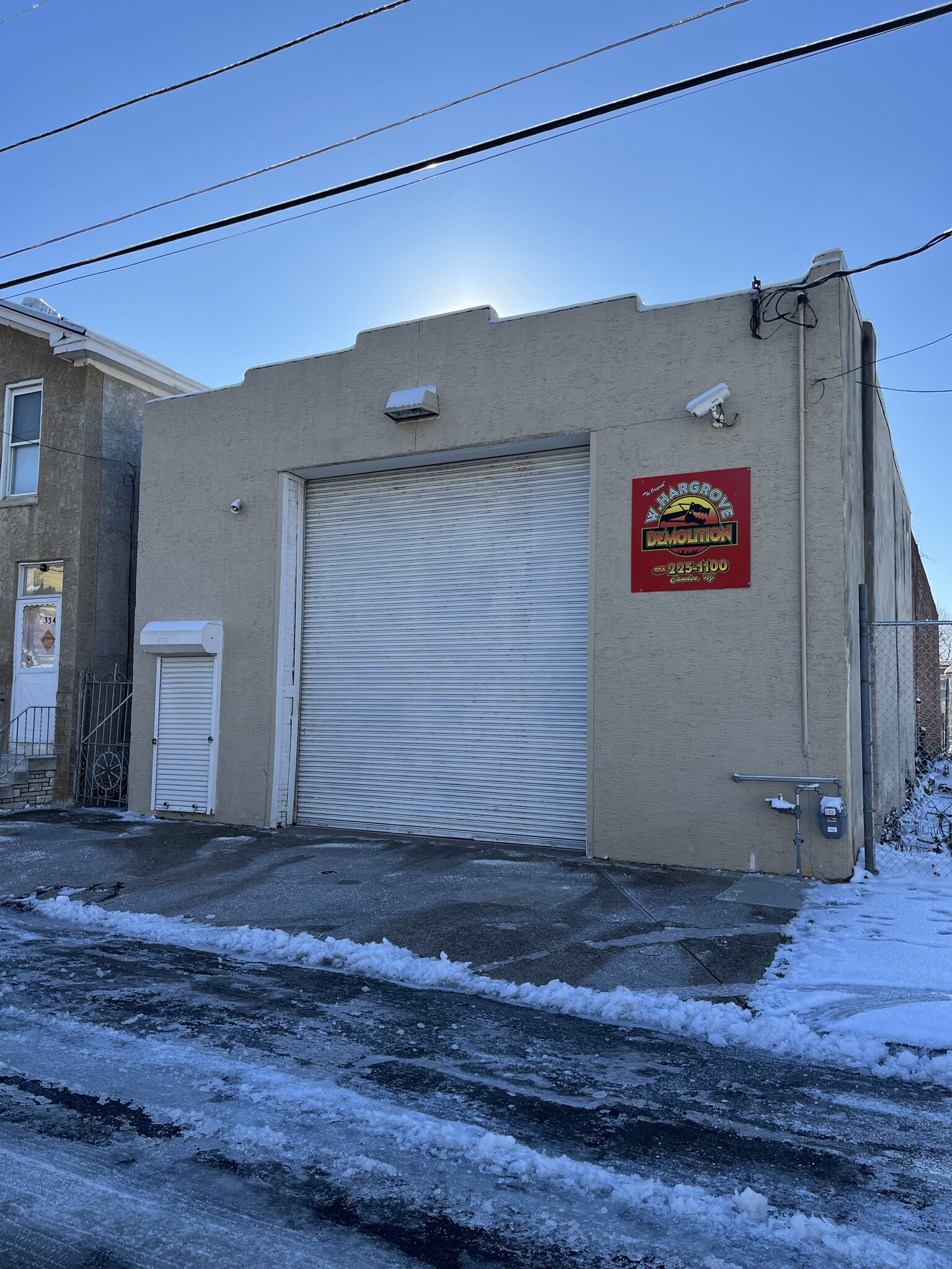 330 Pine St, Camden, NJ for lease Building Photo- Image 1 of 7