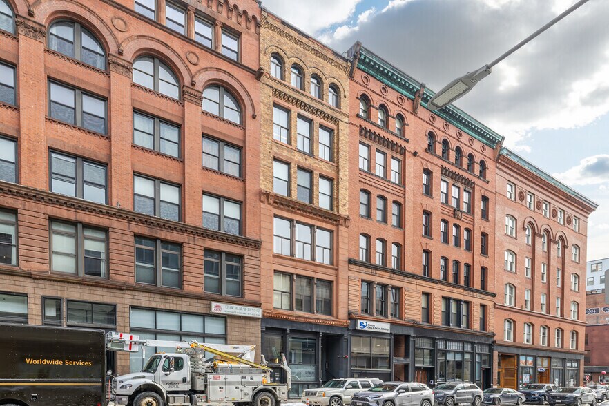 130-132 Lincoln St, Boston, MA for sale - Building Photo - Image 2 of 5