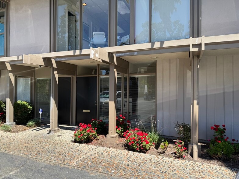 3450 Golden Gate Way, Lafayette, CA for lease - Building Photo - Image 2 of 4