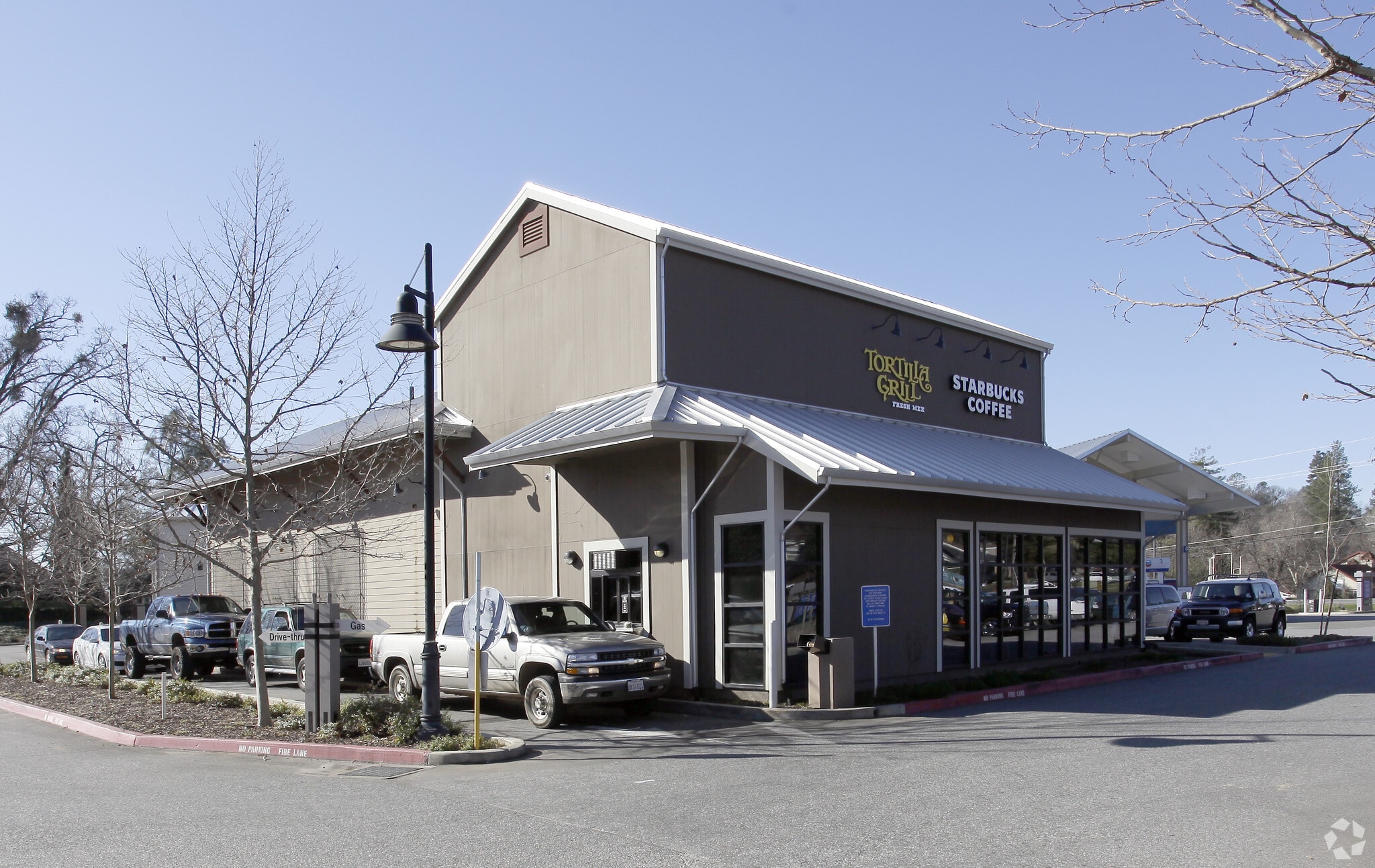 10005-10007 Combie Rd, Auburn, CA for sale Primary Photo- Image 1 of 3