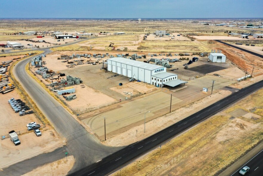 11716 State Highway 191, Midland, TX à vendre - Photo du bâtiment - Image 1 de 1