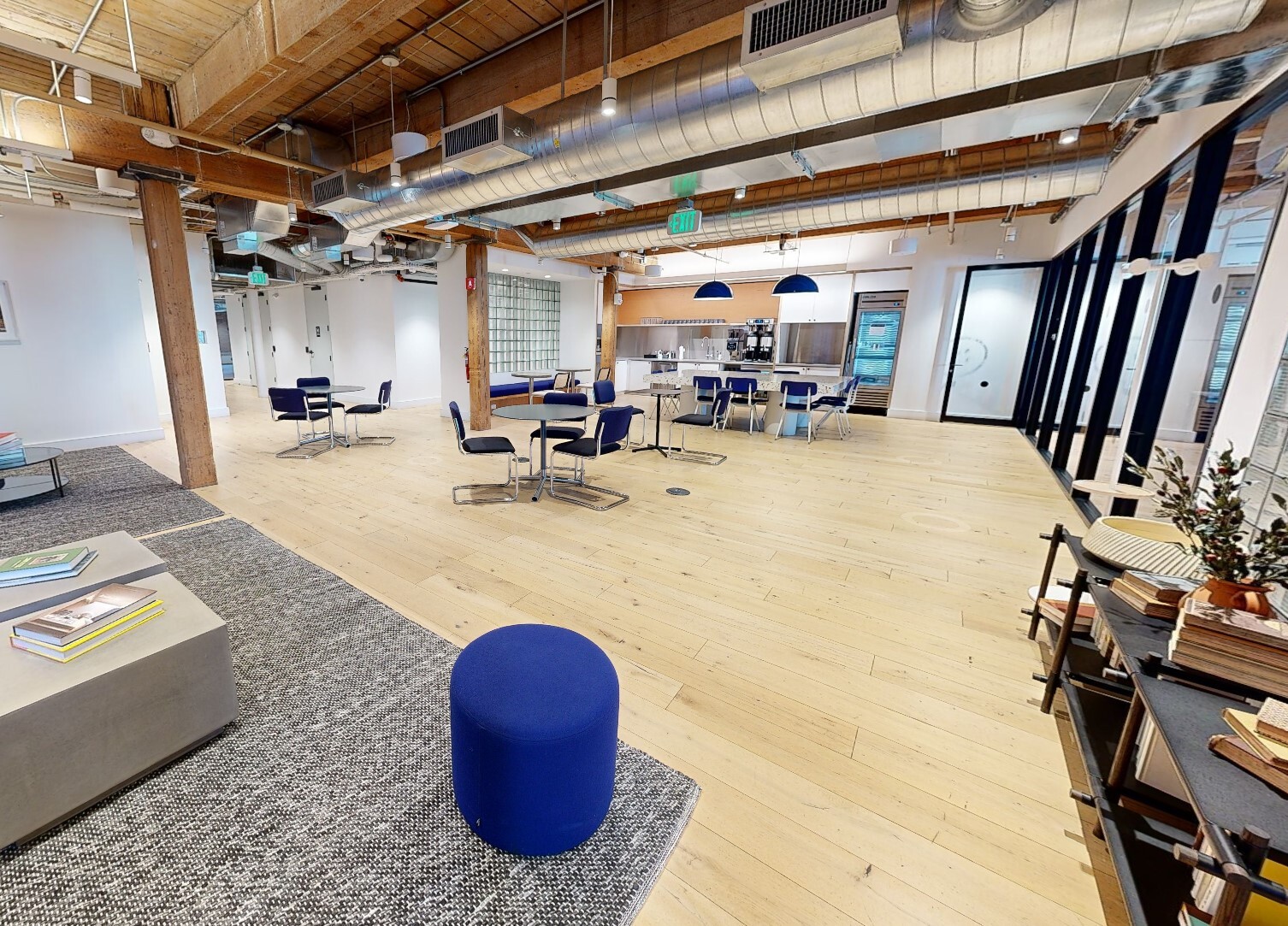 711 Atlantic Ave, Boston, MA à louer Photo intérieure- Image 1 de 6