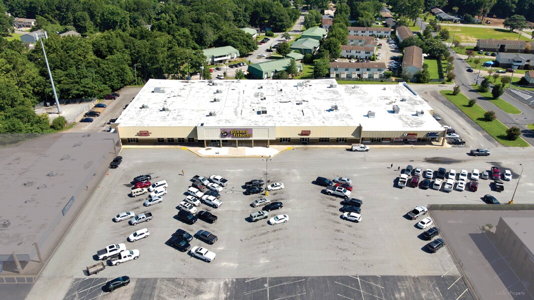 913 Rucker Blvd, Enterprise, AL à louer Photo principale- Image 1 de 9