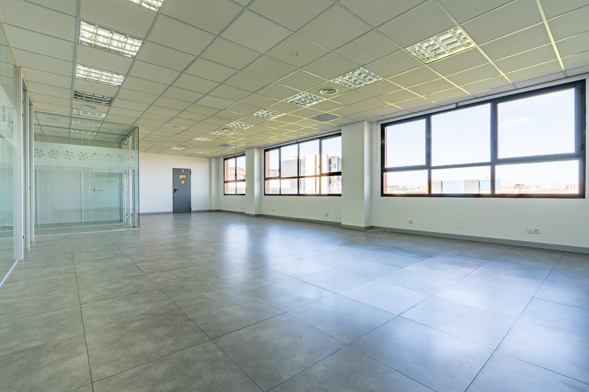 Office in Madrid, Madrid for sale Interior Photo- Image 1 of 8