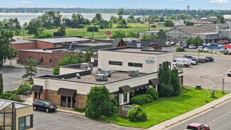 Plus de détails pour 824 Paul Bunyan, Bemidji, MN - Commerce de détail à vendre