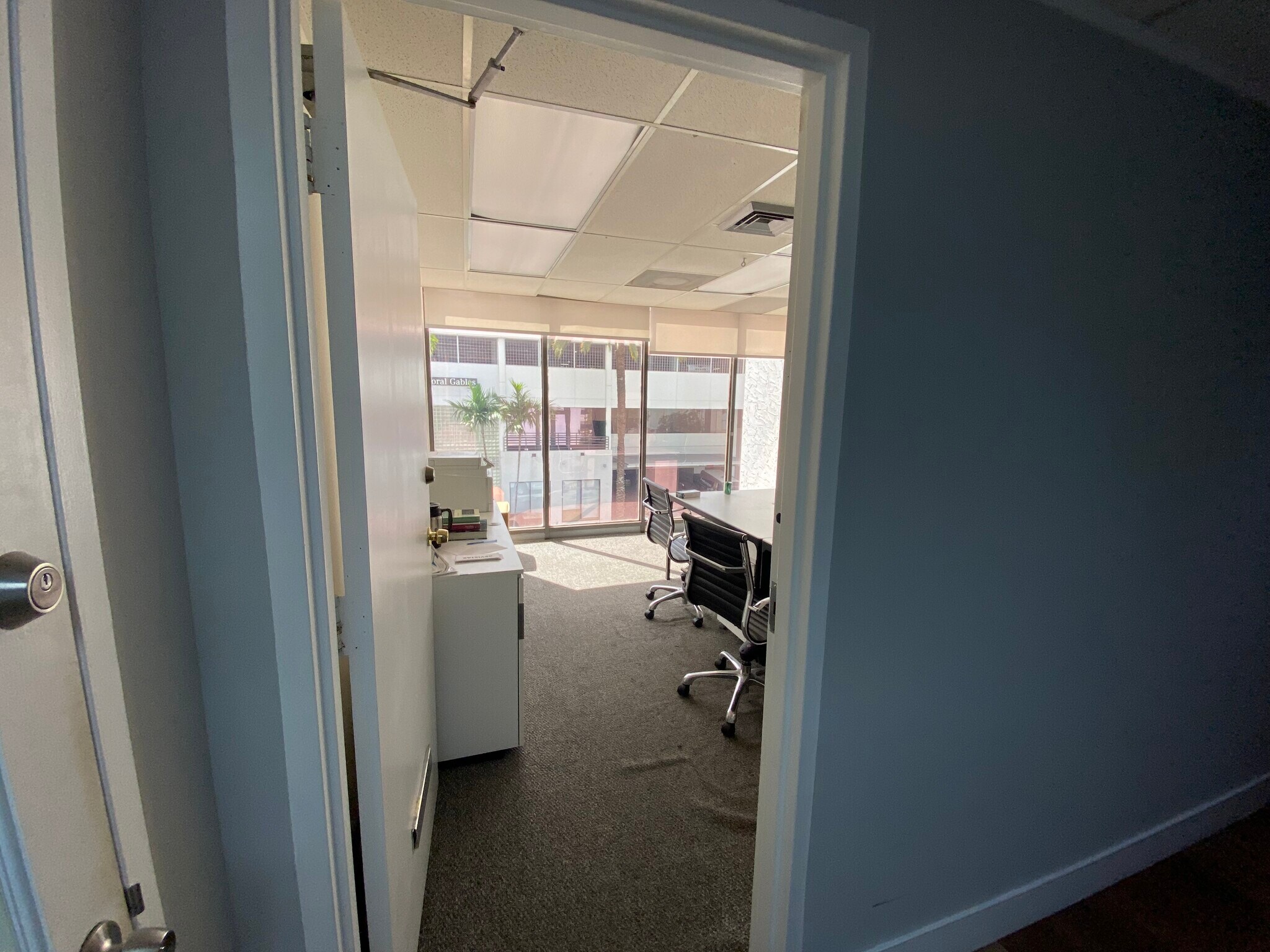 301 Almeria Ave, Coral Gables, FL for lease Interior Photo- Image 1 of 4