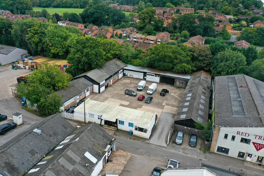 Alvis Works portfolio of 4 properties for sale on LoopNet.ca - Building Photo - Image 2 of 7