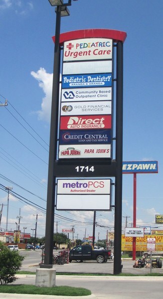 More details for 1714 SW Military Dr, San Antonio, TX - Retail for Lease