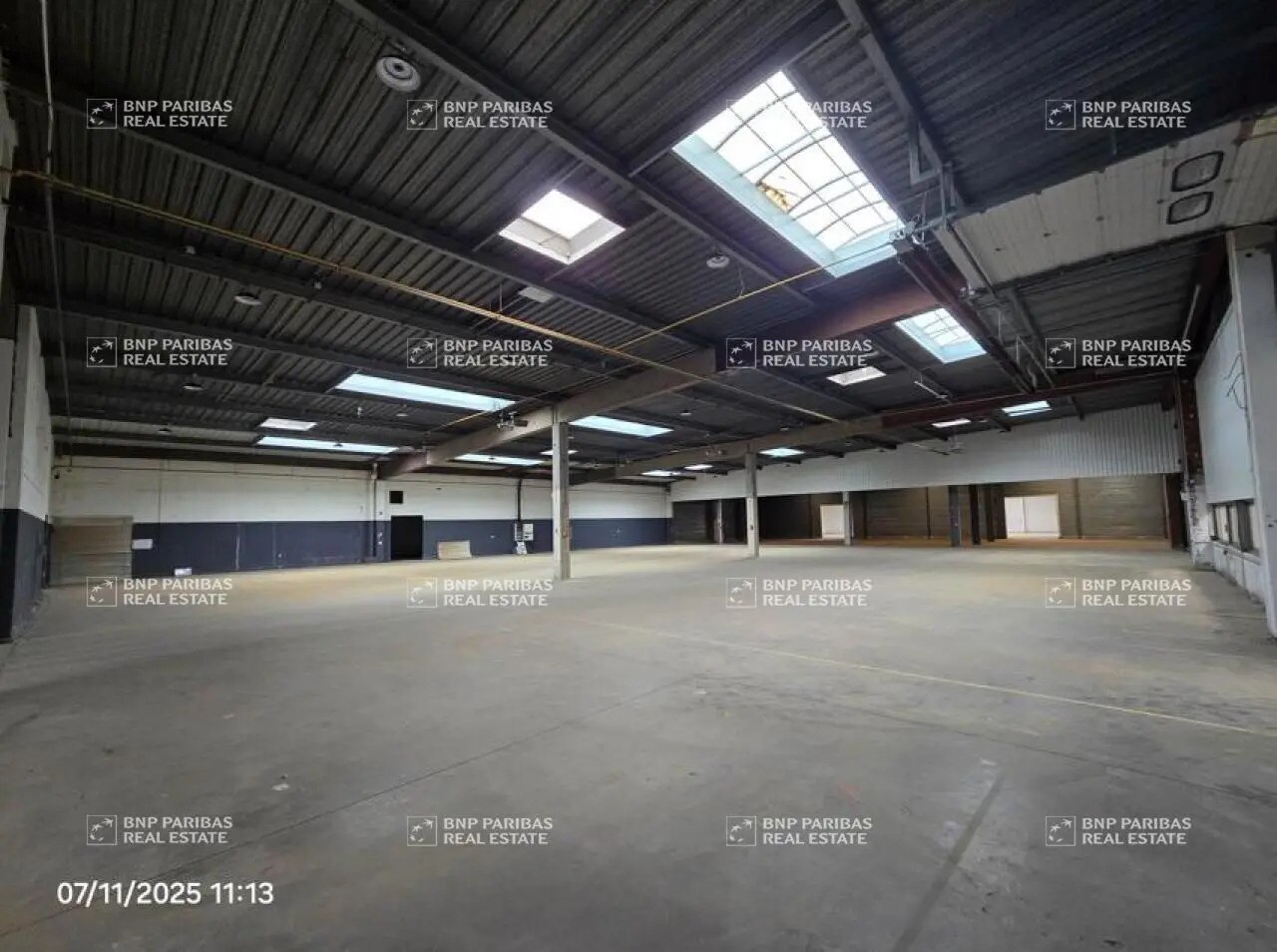 Office in Nantes for lease Interior Photo- Image 1 of 7