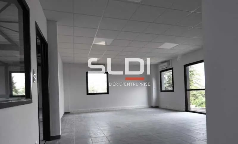 Local d'activités dans Villefranche-sur-Saône à vendre - Photo intérieure - Image 3 de 3