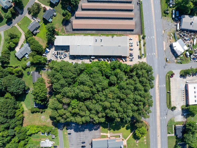 6205 W Wilkinson Blvd, Belmont, NC for sale - Building Photo - Image 2 of 3